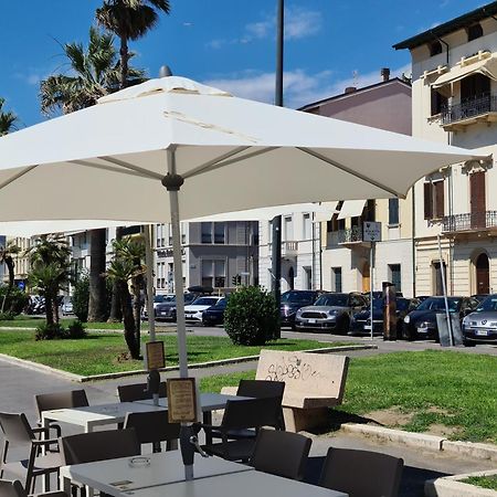 Suite Carducci Viareggio Exterior foto