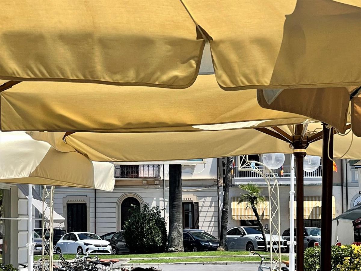 Suite Carducci Viareggio Exterior foto