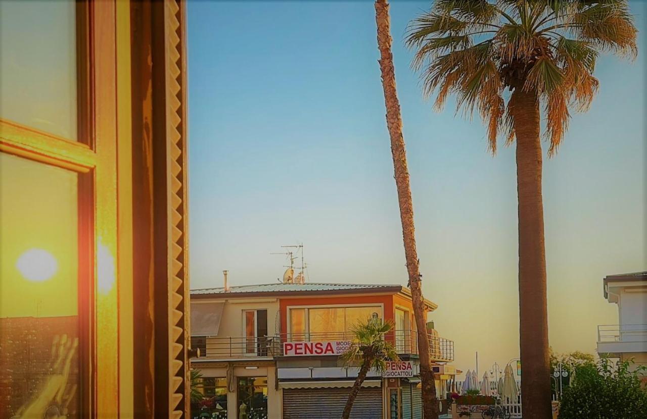 Suite Carducci Viareggio Exterior foto
